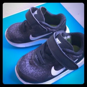 Nike toddler boy shoes